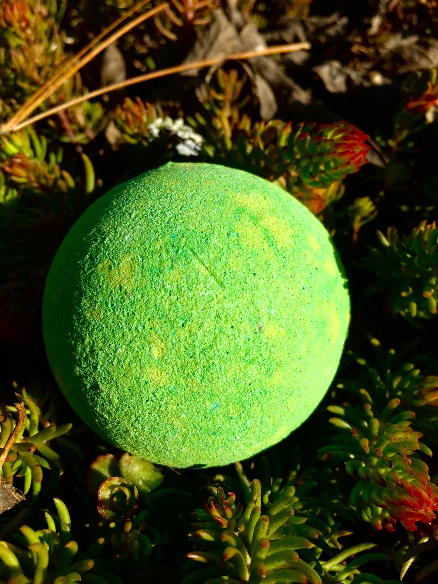 Eucalyptus, Spearmint, & Sage Bath Bomb