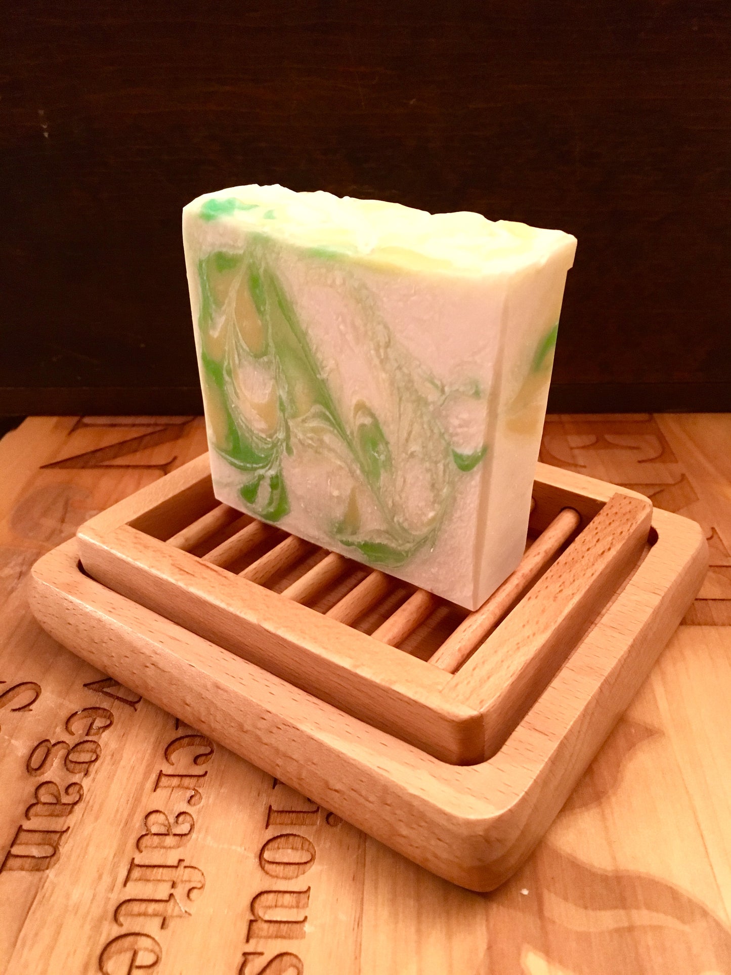 Deluxe Two-Piece Soap Dish